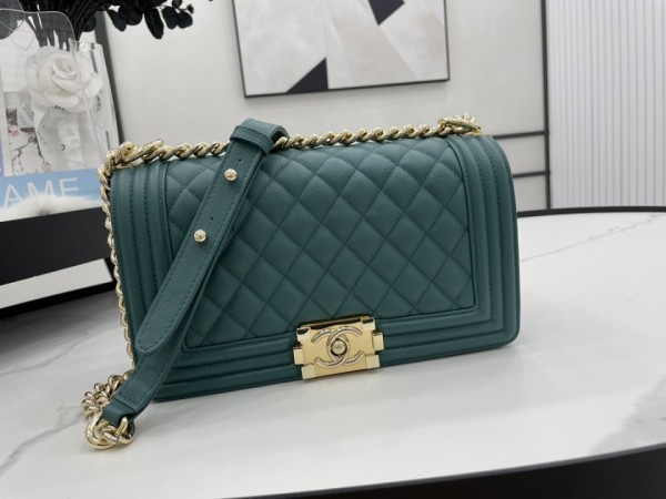 Chanel BOY Handbag 25cm - BOY038