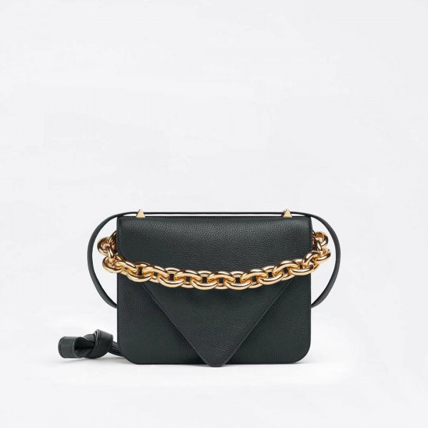 Bottega Veneta Mount Bag 2 Sizes BV043