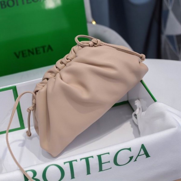 Bottega Venete Pouch Bag BV151