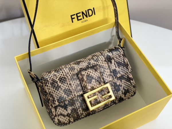 Fendi Baguette Shoulder Bag FD-016