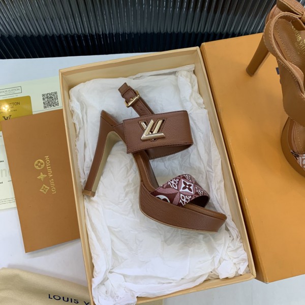 LV Women Heeled Sandals LVS-080