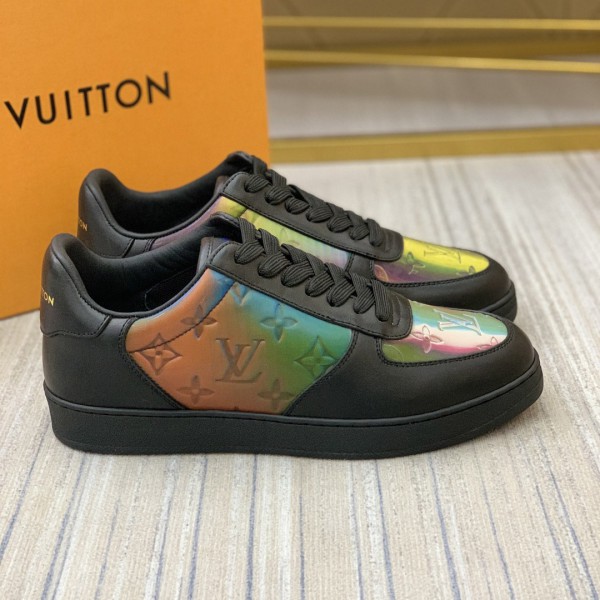 LV Classic Sneaker LVS-156