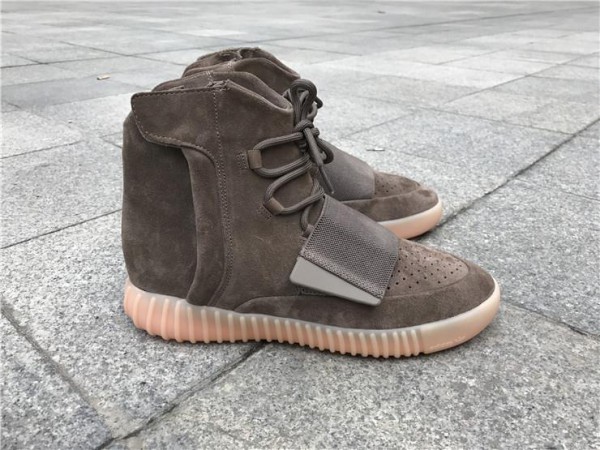 Adidas Yeezy 750 Light Brown (AYZ0085)