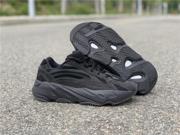 2019 Adidas Yeezy Boost 700 V2 "Vanta" Black (AYZ0092)