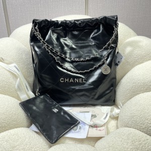 Chanel 22 Large Handbag - 22BAG040