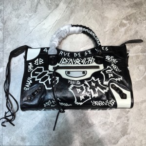 Balenciaga Graffiti Classic City Black White BGGCC-007 