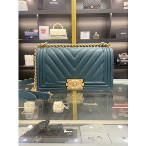 Chanel BOY Handbag 25cm - BOY153