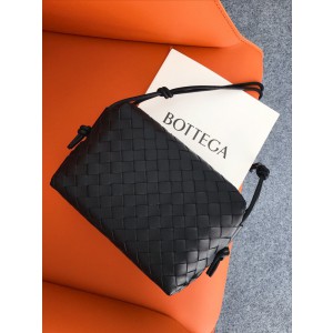 Bottega Veneta Intrecciato Bag 2 Sizes BV054