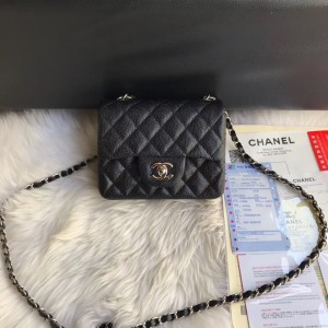 Chanel Classic Flap Bag 17cm - CF009