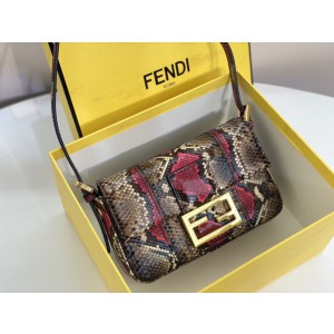 Fendi Baguette Shoulder Bag FD-017