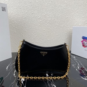 Prada Medieval Cleo Leather Bag Black PR010