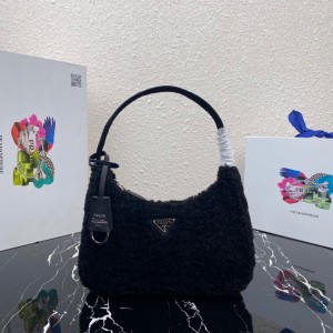 Prada Hobo Fur Bag Black PR017