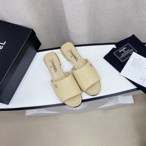 Chanel Women Slide Sandals Beige CHN-044