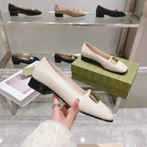 Gucci Women Loafers GUCS-034