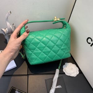 Chanel Large Hobo Bag (CH-BG-N078)